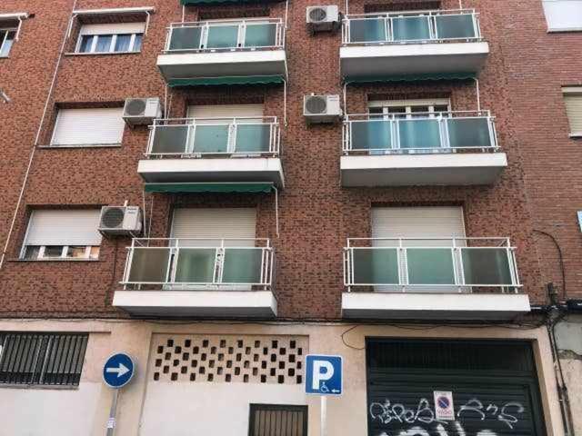 Bed and Breakfast Residencia 12 Octubre à Madrid Extérieur photo